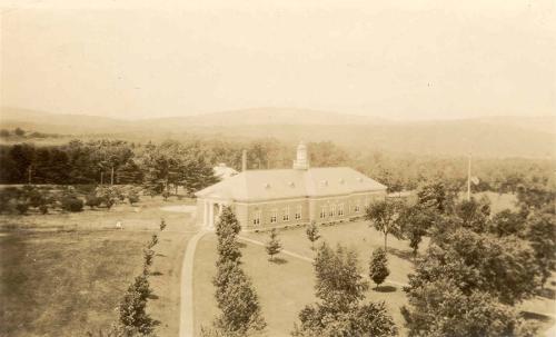Alumni Hall 1909