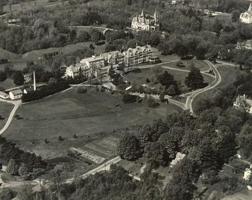 Hotel and Chateau Aerial(1)
