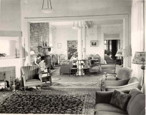 Interior Living Room 1944 (Scofield)